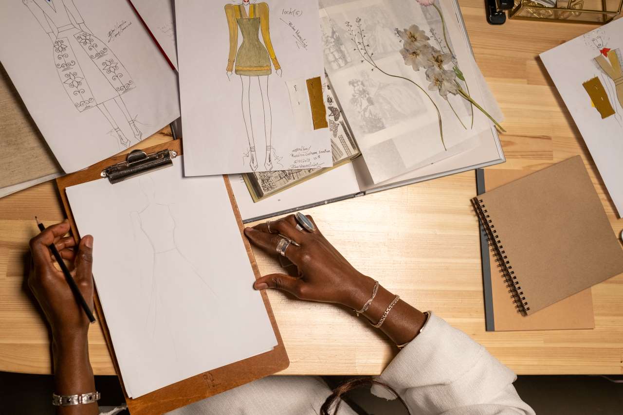 Guía para estudiar diseño de moda: Bachillerato, requisitos, nota de corte…