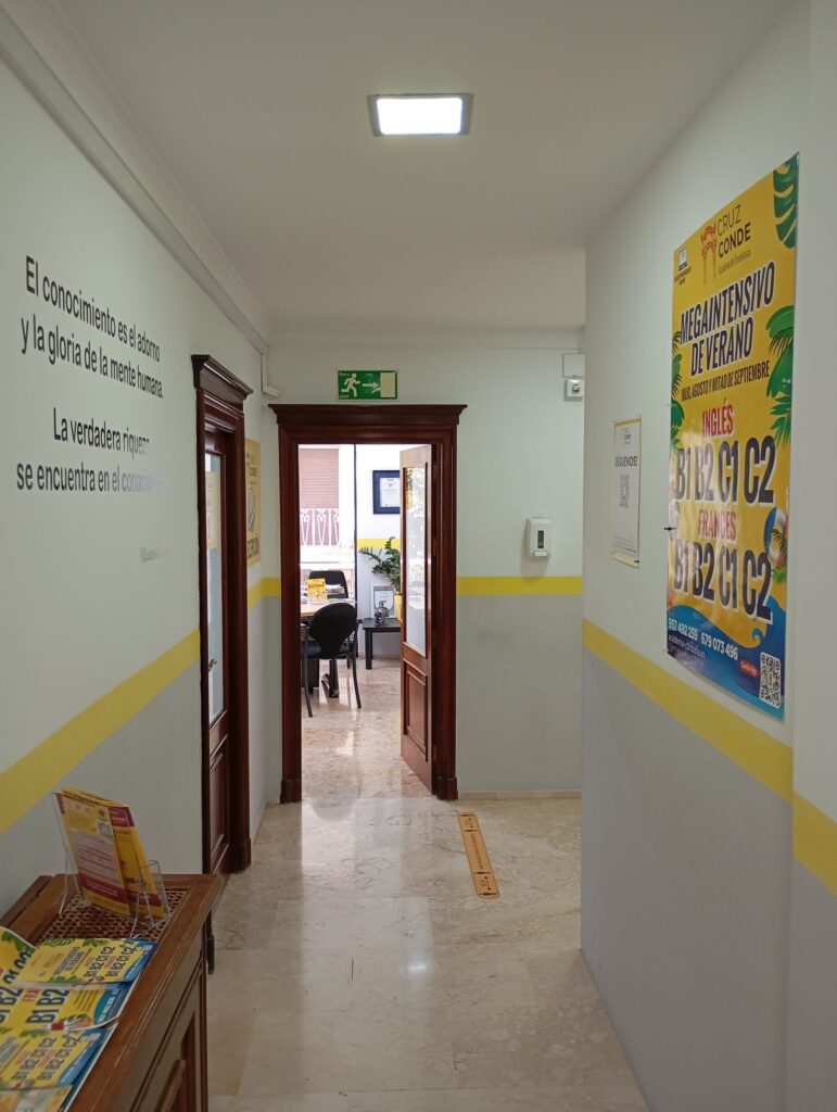 Instalaciones de Academia Cruz Conde en Córdoba